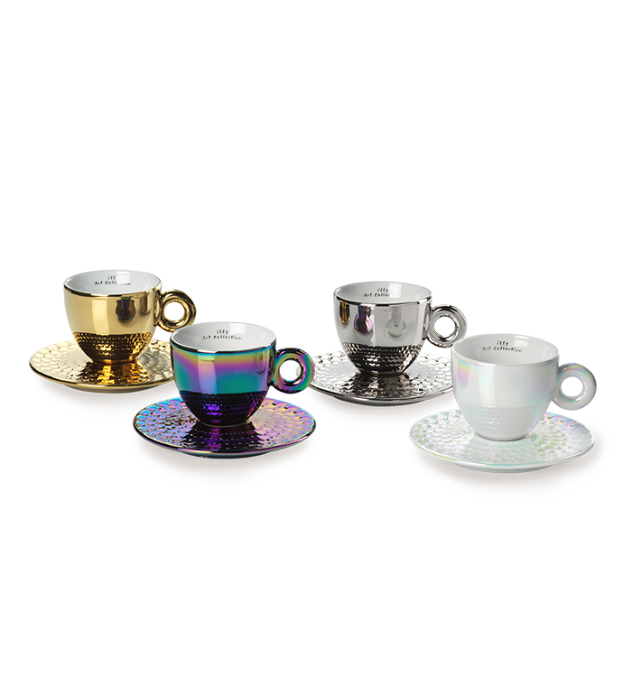 John Armleder: 4 cappuccino kop en schotel - 2025